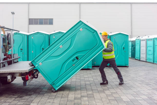 Best Deluxe Portable Toilet Rental  in Edgewood, NM